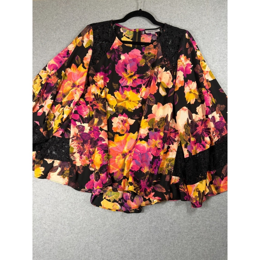 Jennifer Lopez Black Lacy Floral Top Butterfly Sleeves Flowy Sheer Size M SKU282